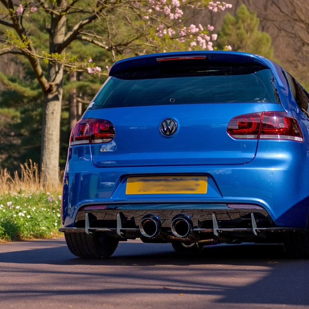 Rear Diffuser Canards/Spats for VW Golf MK6R image 2