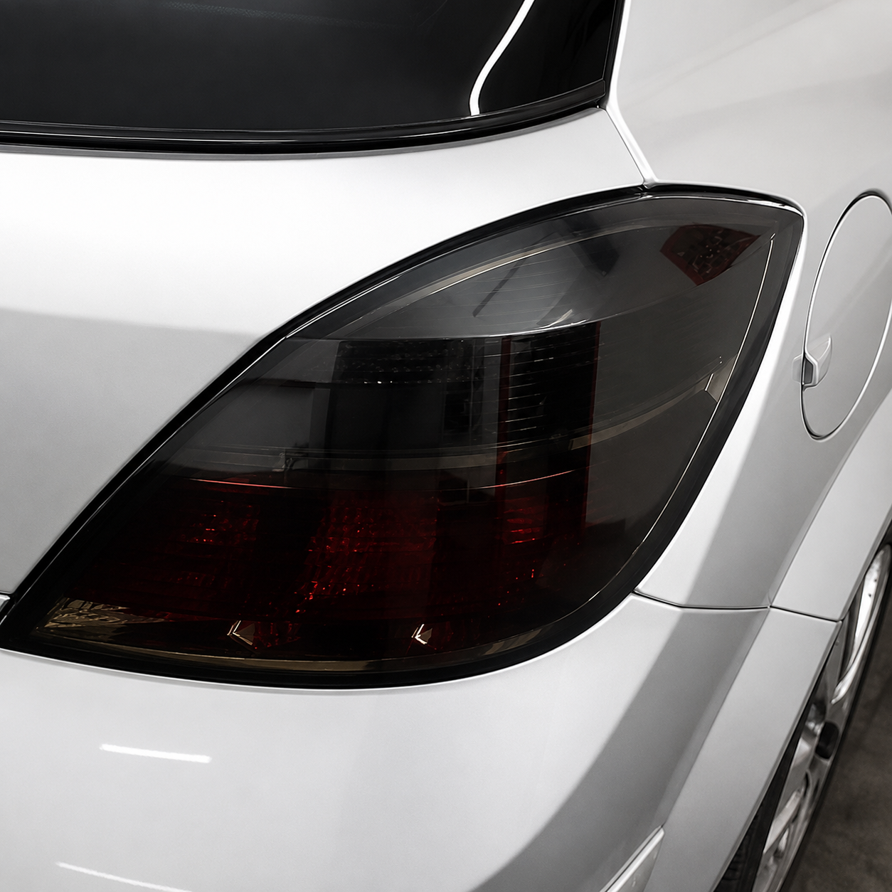 Premium TPH Headlight / Taillight Tint Film 200CM × 30CM